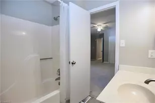 1814 Independence Rd, Greensboro, NC 27408 - Photo 19