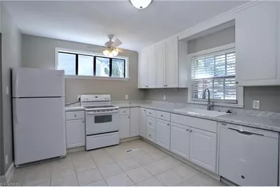 1814 Independence Road, Greensboro, NC 27408 - Photo 7