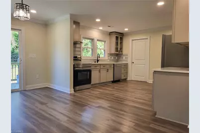 1007 Bellevue Street, Greensboro, NC 27406 - Photo 9