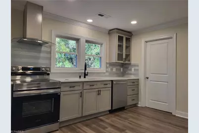 1007 Bellevue Street, Greensboro, NC 27406 - Photo 7