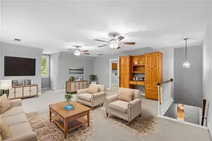 1203 Westminster Dr, Greensboro, NC 27410 - Photo 35