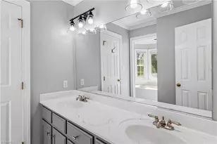 1203 Westminster Dr, Greensboro, NC 27410 - Photo 25