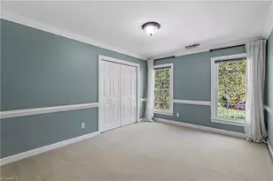 1203 Westminster Dr, Greensboro, NC 27410 - Photo 33