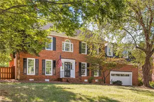 1203 Westminster Dr, Greensboro, NC 27410 - Photo 47