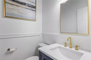 1203 Westminster Dr, Greensboro, NC 27410 - Photo 21