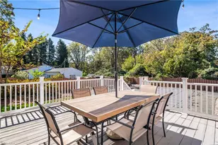 1203 Westminster Dr, Greensboro, NC 27410 - Photo 37