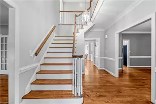 1203 Westminster Dr, Greensboro, NC 27410 - Photo 3