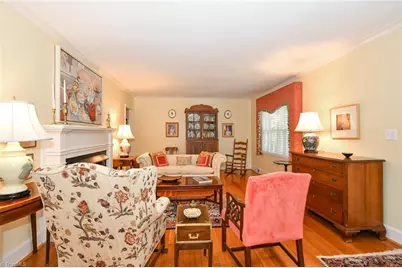 223 E Avondale Drive, Greensboro, NC 27403 - Photo 7