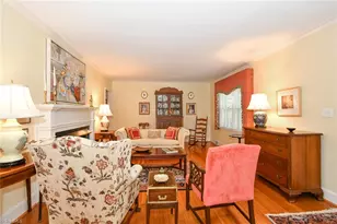 223 E Avondale Dr, Greensboro, NC 27403 - Photo 7