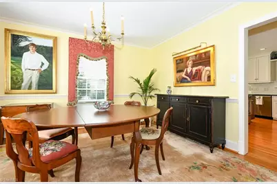 223 E Avondale Drive, Greensboro, NC 27403 - Photo 17