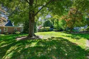 223 E Avondale Dr, Greensboro, NC 27403 - Photo 45