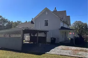 2417 Thurmond Rd, Thurmond, NC 28683 - Photo 11