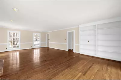 6001 Muirfield Drive, Greensboro, NC 27410 - Photo 5