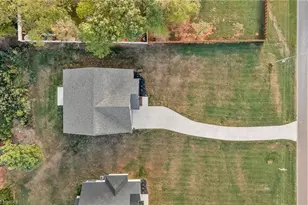 155 Rimrock Rd, Harmony, NC 28634 - Photo 37