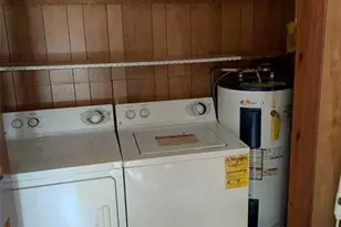 608 Cedar St, Eden, NC 27288 - Photo 9