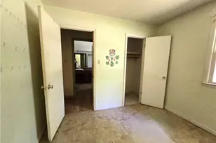 404 Miles St, Eden, NC 27288 - Photo 9