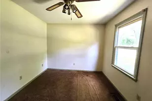 404 Miles St, Eden, NC 27288 - Photo 7