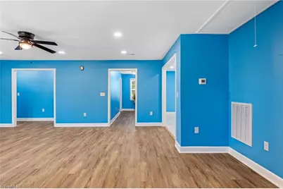 4433 Ogburn Avenue, Winston-Salem, NC 27105 - Photo 9