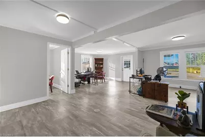 7862 Nc Highway 68, Stokesdale, NC 27357 - Photo 11