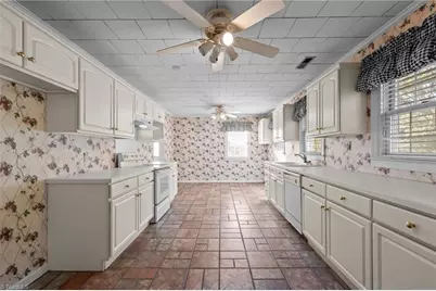 7228 US Highway 311, Sophia, NC 27350 - Photo 19