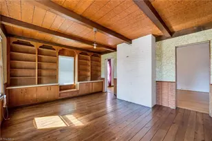 704 9th St, North Wilkesboro, NC 28659 - Photo 25