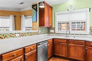 400 Southlake Ct, Lexington, NC 27295 - Photo 9