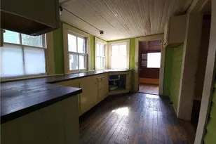 105 Academy St, Madison, NC 27025 - Photo 11