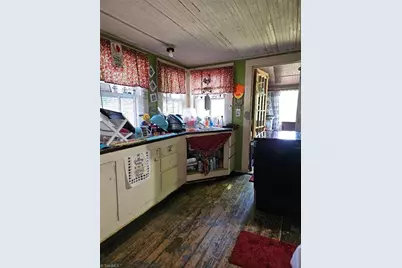 105 Academy Street, Madison, NC 27025 - Photo 7