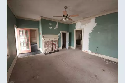 105 Academy Street, Madison, NC 27025 - Photo 3