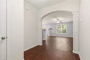 5472 Shirley Jean Ct, Winston-Salem, NC 27105 - Photo 7