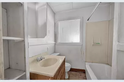 1213 Lolly Lane, Greensboro, NC 27405 - Photo 15