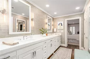 402 Parkmont Dr, Greensboro, NC 27408 - Photo 37