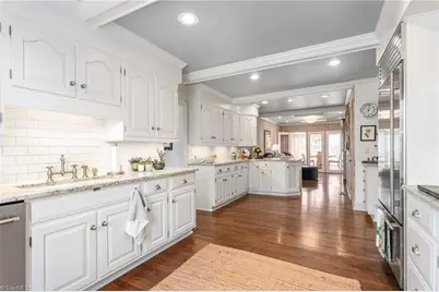 402 Parkmont Drive, Greensboro, NC 27408 - Photo 23