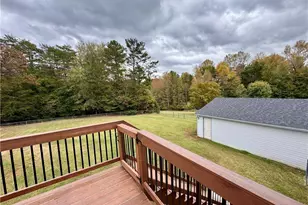 1099 Cresthaven Rd, Lewisville, NC 27023 - Photo 21