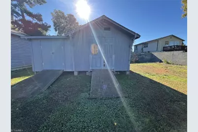 155 Beach Road, Lexington, NC 27292 - Photo 5