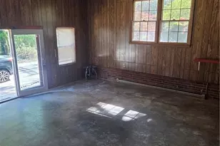 1917 Edgewood Ave, Burlington, NC 27215 - Photo 13