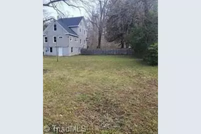 1302 W Market Street, Greensboro, NC 27403 - Photo 3