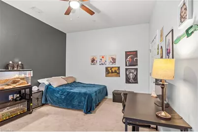 360 S Elm Street #202, Greensboro, NC 27401 - Photo 9