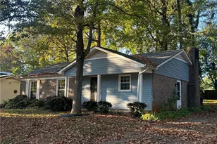 1629 Village Pl, Winston-Salem, NC 27127 - Photo 3