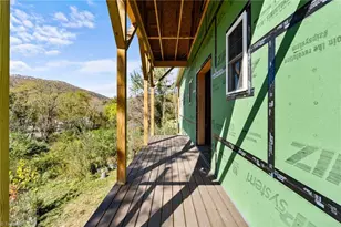 101 Pennwill Pkwy, West Jefferson, NC 28694 - Photo 19