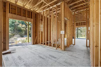 101 Pennwill Parkway, West Jefferson, NC 28694 - Photo 17