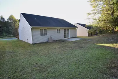 2553 Stratford Lake Road, Winston-Salem, NC 27103 - Photo 19