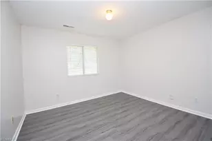 2553 Stratford Lake Rd, Winston-Salem, NC 27103 - Photo 13