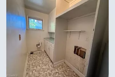 32 Vance Circle, Lexington, NC 27292 - Photo 17