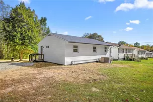 621 North St, Eden, NC 27288 - Photo 19