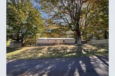 1015 Patterson Farm Road, Pinnacle, NC 27043 - Photo 35