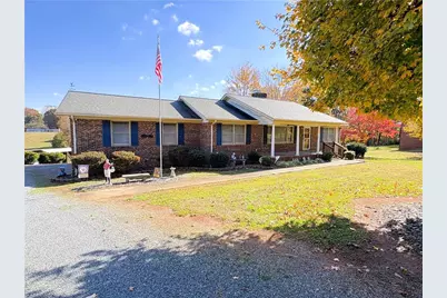 613 Barker Road, Reidsville, NC 27320 - Photo 19