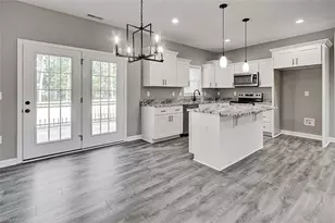 214 Vancroft St, Asheboro, NC 27205 - Photo 9