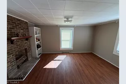 713 Montgomery Street, Reidsville, NC 27320 - Photo 9