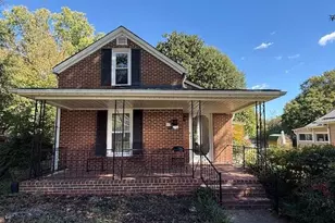 713 Montgomery St, Reidsville, NC 27320 - Photo 1